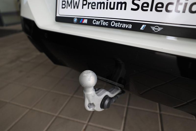 BMW X3 20d xDrive - fotka 22 z 24
