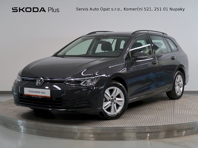 Volkswagen Golf (2023) LIFE 1.0TSI 81KW - fotka 1 z 34