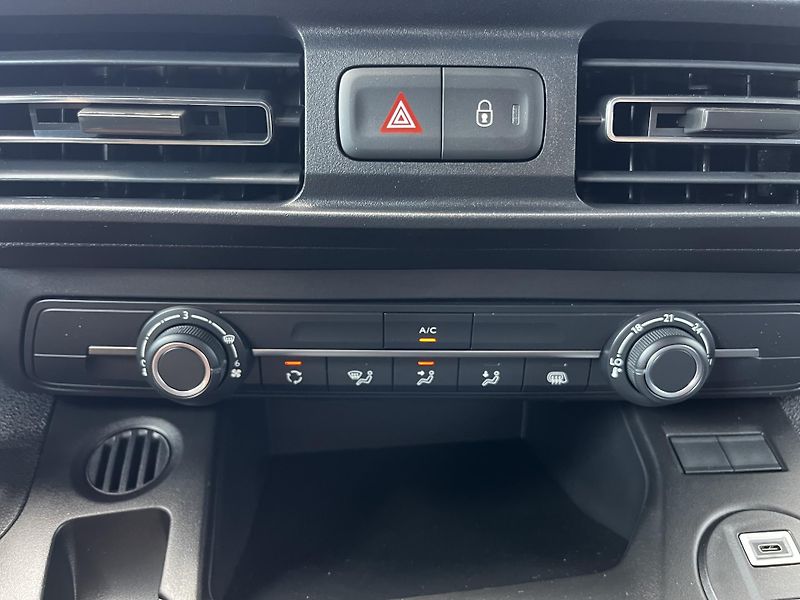 Citroën Berlingo (2026) VAN L1 650 Turbo 110 MAN6  - fotka 16 z 27