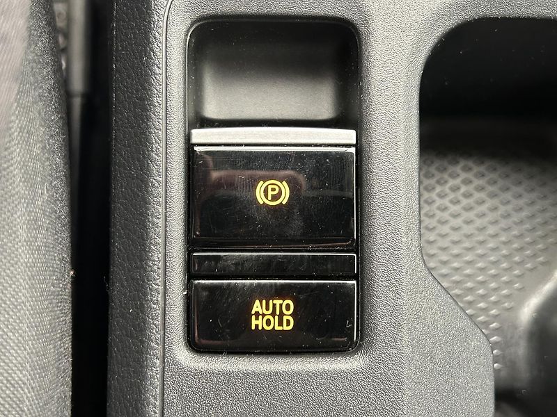 Volkswagen Caddy 2.0 TDI - fotka 15 z 22