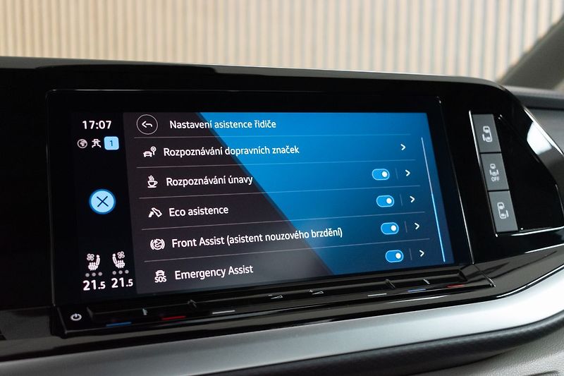 Volkswagen Multivan 1.4 TSI LONG*TAŽNÉ*ZÁRUKA*ČR 1 - fotka 33 z 50