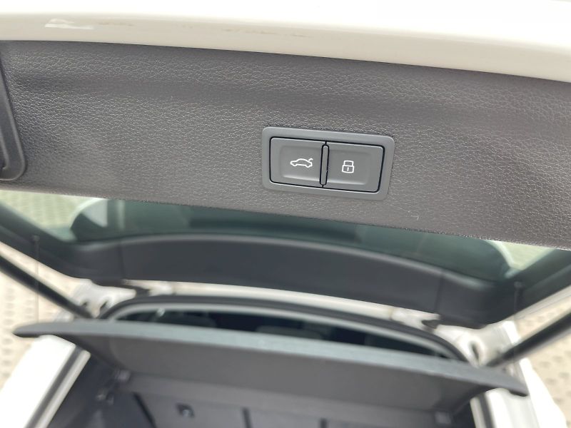 Audi Q3 (2023) 1.5 35 TFSI 110 kW S-Tronic - fotka 30 z 32