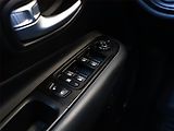 Jeep Renegade (2020) Limited 1.0 T-GDI, ČR,1.maj - náhled 17