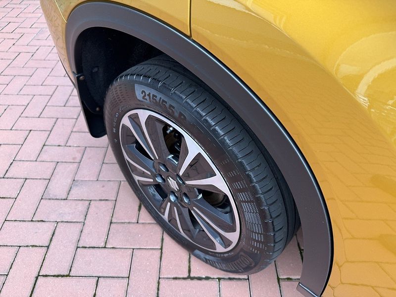 Suzuki Vitara (2020) 1.4i BoosterJet AllGrip LED - fotka 47 z 49