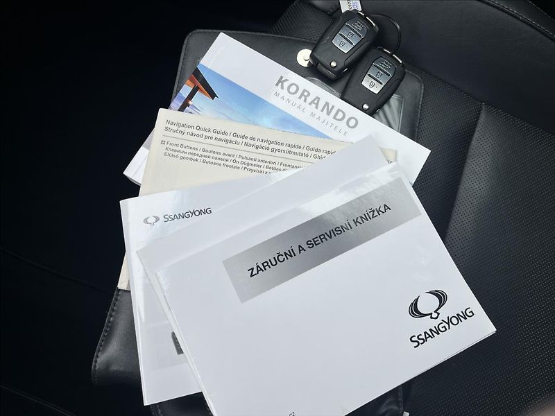 SsangYong Korando 1,5 TGDI  Premium AT 4WD CZ - fotka 24 z 28