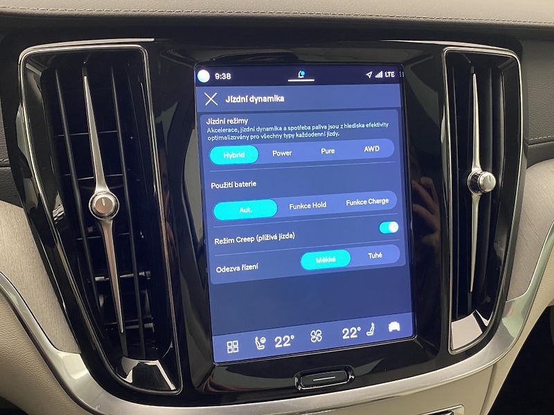 Volvo V60 T6 RECHARGE BRIGHT ULTIMATE - fotka 56 z 57