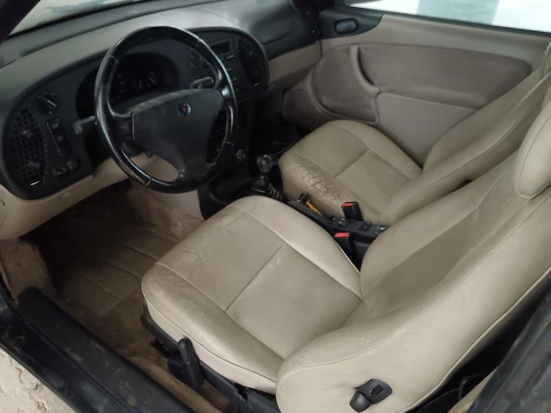Saab 900 (1995) cabrio 110 kw - fotka 5 z 13