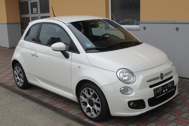 Fiat 500 1.2i AUT. KLIMA SADA KOL - fotka 1 z 24