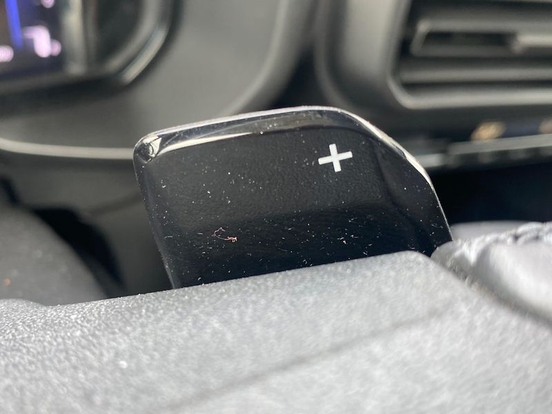Opel Combo (2024) XL 1,5CDTI (96kW)7Míst - fotka 28 z 38