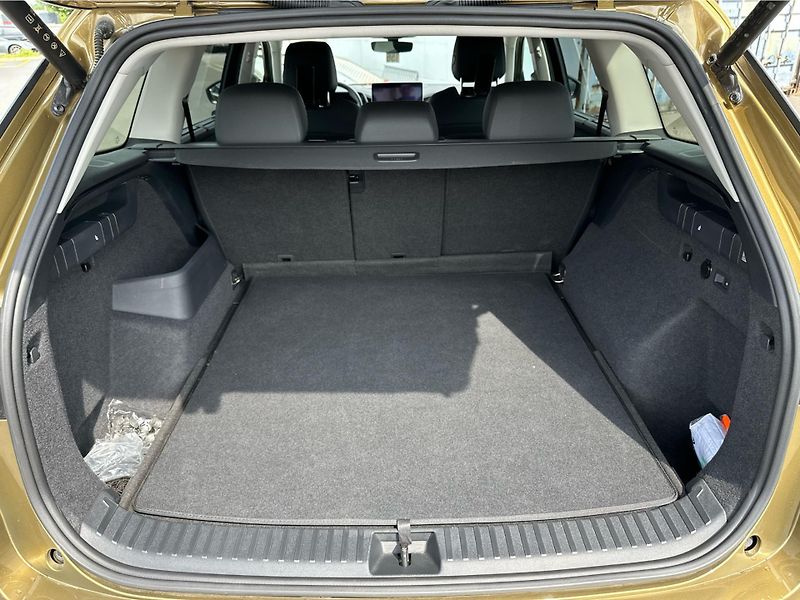 Škoda Kodiaq 2,0TDI / 142kW DSG 4X4 Exclusi - fotka 13 z 25