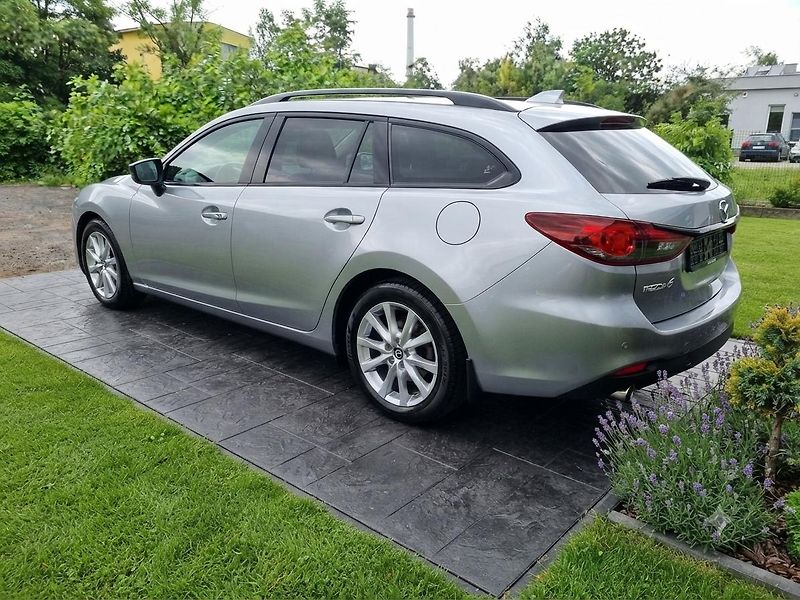 Mazda 6 2.0 benzin Rezervace - fotka 8 z 28