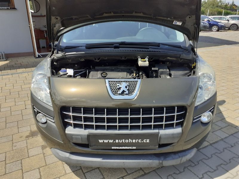 Peugeot 3008 (2010) 1.6 i 88 kW - fotka 21 z 26
