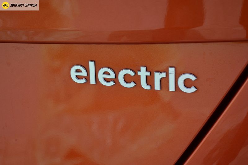 Hyundai Kona ELECTRIC EV 150KW  PREMIUM PAN - fotka 24 z 75