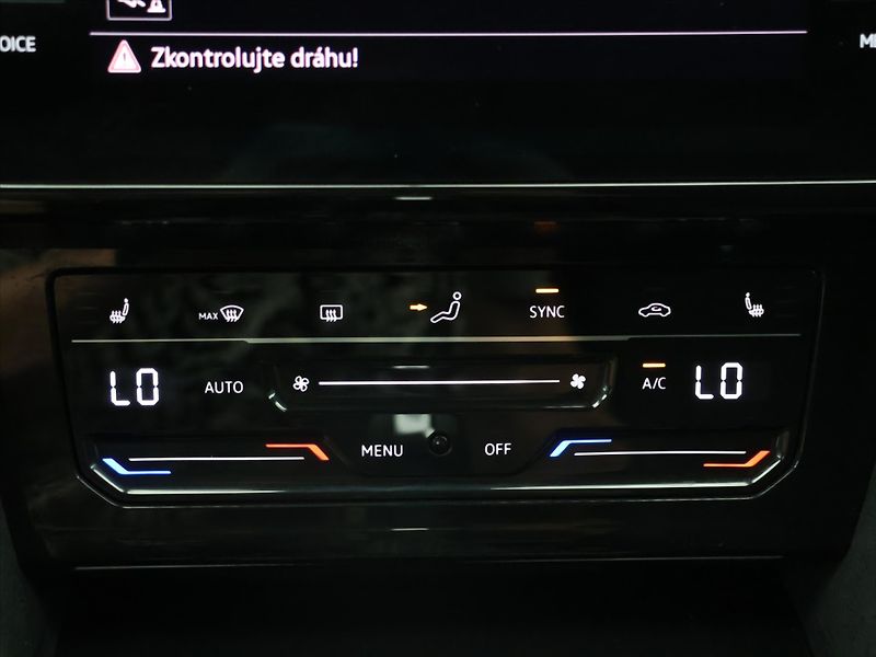 Volkswagen Arteon Shooting Brake 2,0 TDI 110kW DSG R-Line CZ DP - fotka 23 z 32