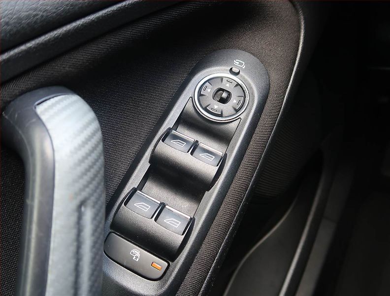 Ford S-MAX (2012) 2.0 TDCi, Tempomat - fotka 14 z 14