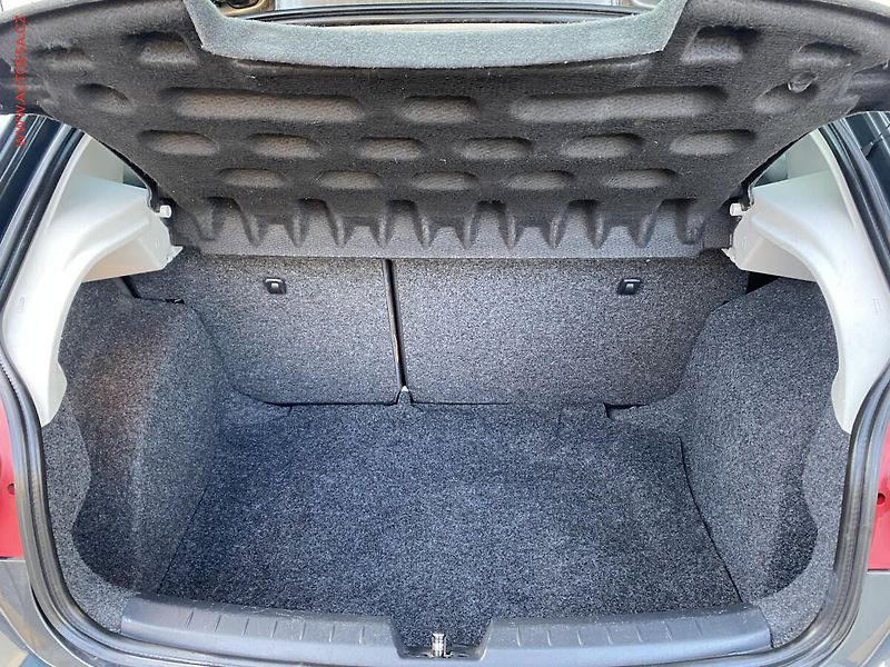 Seat Ibiza (2012) 1.4i, Copa, tempo - fotka 7 z 16