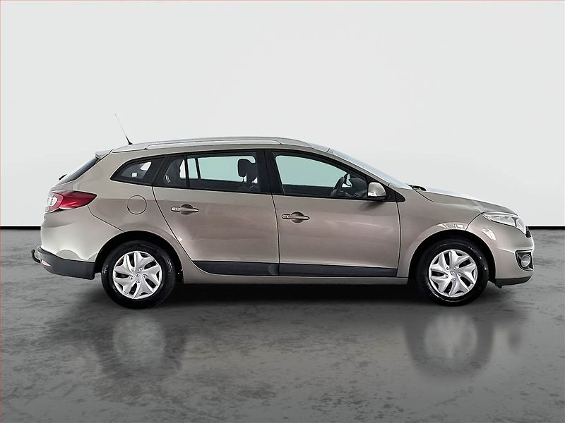 Renault Mégane (2012) 1.5 dCi, po STK, Tažné - fotka 6 z 16
