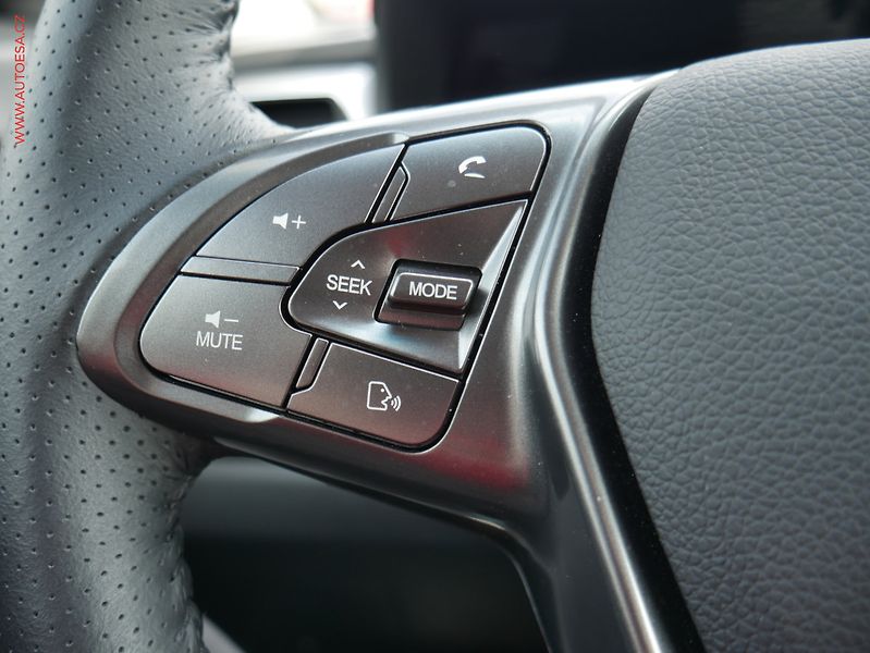 SsangYong Tivoli (2025) 1.5T-GDi, 1.maj,ČR, LED - fotka 16 z 19