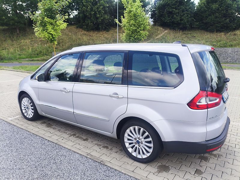 Ford Galaxy (2012) - fotka 3 z 25