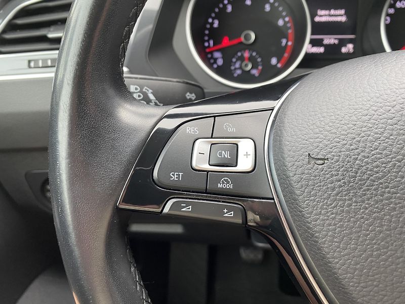 Volkswagen Tiguan 1.4 TSI 110kW - 1xMAJ. - LED - fotka 20 z 44