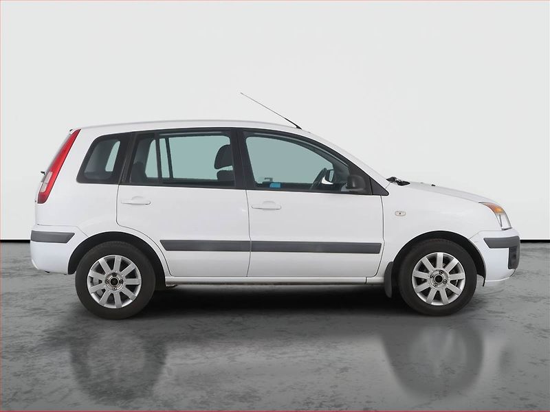 Ford Fusion (2007) 1.4, po STK, Klima, rezervace - fotka 6 z 15
