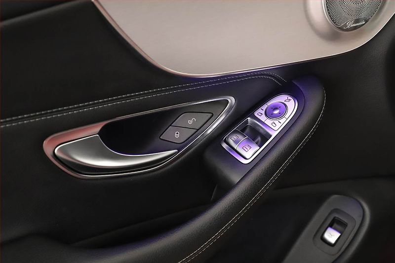 Mercedes-Benz Třídy C (2018) C 220 d - fotka 21 z 23