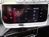 Peugeot 2008 (2020) 1.2PT, AC, servis.kniha - náhled 12