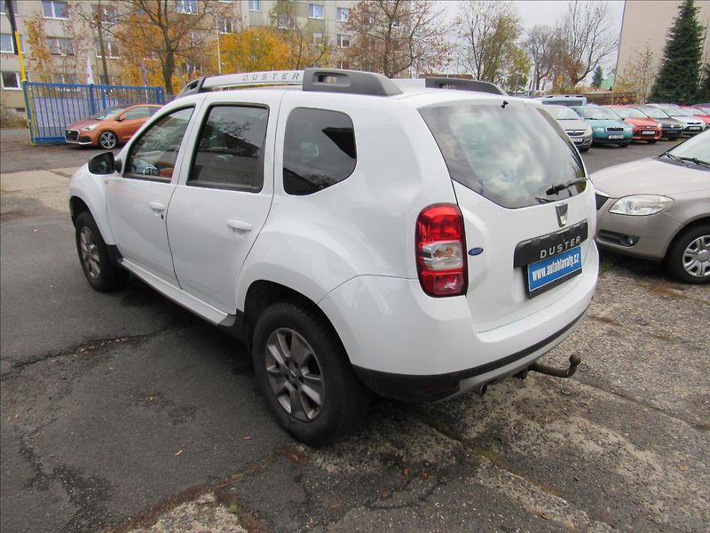 Dacia Duster 1,6 i 84kW 4x4 - fotka 4 z 25