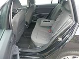 Volkswagen Golf Variant (2023) 1.5 TSI 96kW tažné manuál - náhled 24