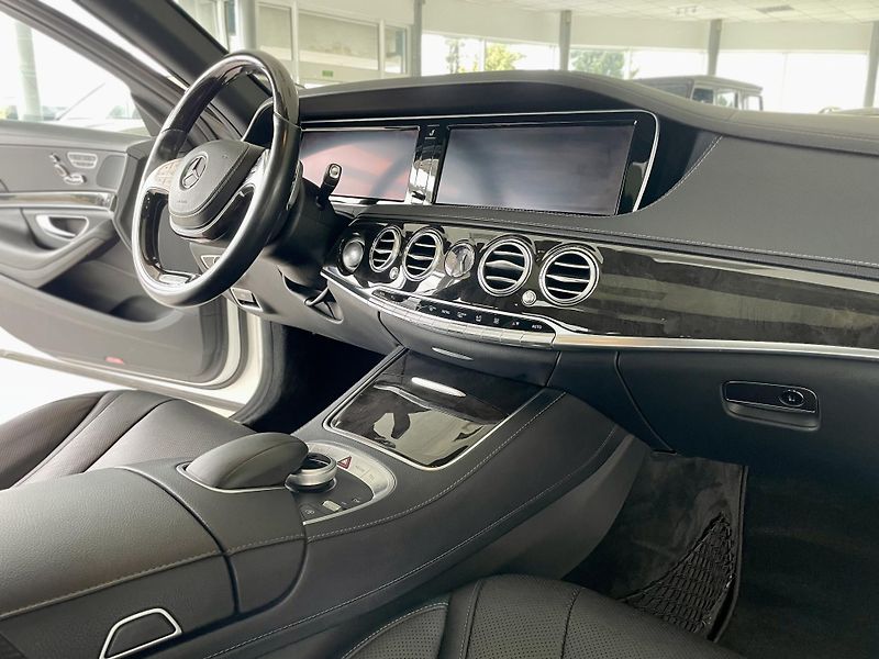 Mercedes-Benz Třídy S 350d 4MATIC*Panorama*Masáž*AMG - fotka 10 z 36