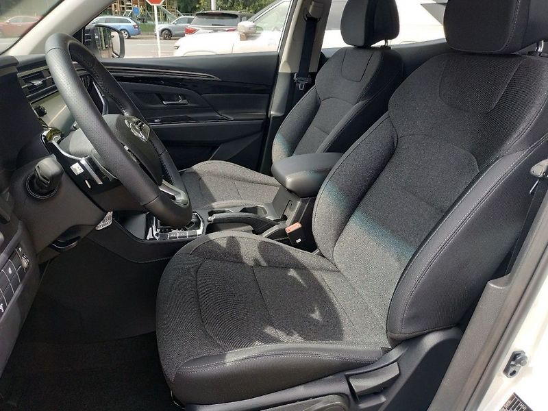 KGM Korando 1.5T, CLUB,2WD, AT, SKLADEM - fotka 13 z 36