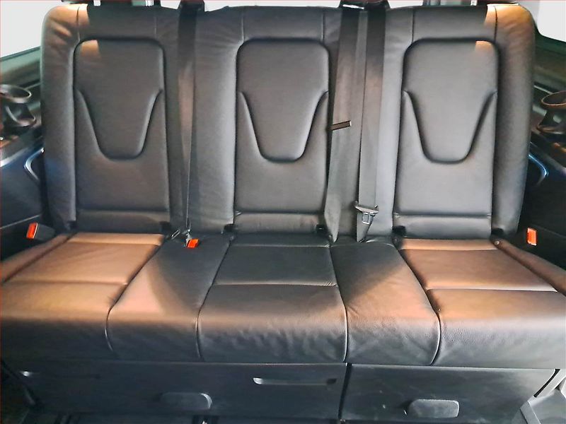 Mercedes-Benz Třídy V (2021) 250 d 4MATIC, 1Maj - fotka 10 z 16