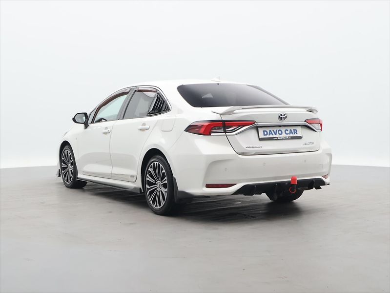 Toyota Corolla 1.6 VVT-i 97kW CZ 1.Maj Comfor - fotka 4 z 27