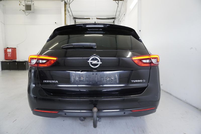 Opel Insignia 2,0 CDTI 125 kW SPORT AUTOMAT - fotka 4 z 29