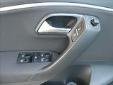 Volkswagen Polo 1,2 TSi 66kW HIGHLINE,serviska - náhled 31