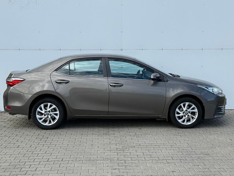 Toyota Corolla 1.6 VVT-i Active LED TREND+ - fotka 8 z 28