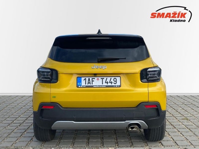 Jeep Avenger (2024) 1,2 Turbo e-Hybrid100k(Summit) - fotka 6 z 36
