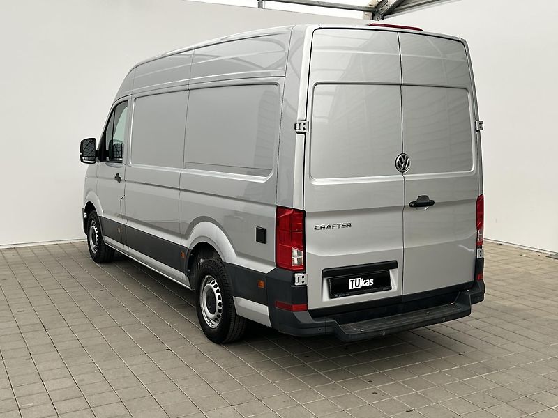 Volkswagen Crafter 2.0 TDI L2H2 - fotka 3 z 29