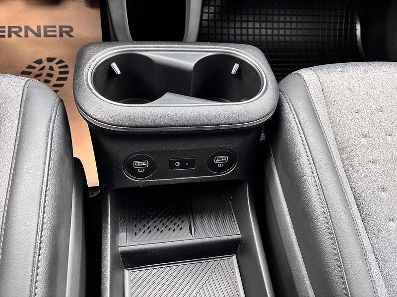 Hyundai Ioniq 5 58KWH-125KW,STYLE,ZÁRUKA,1MAJI - fotka 24 z 38