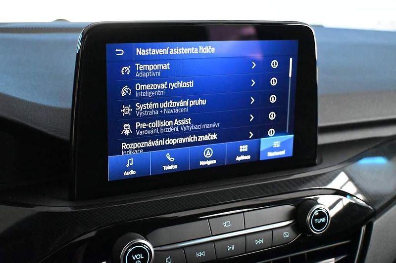 Ford Kuga (2022) 2.5 ST-LINE X LED ACC VIRTUAL - fotka 17 z 45