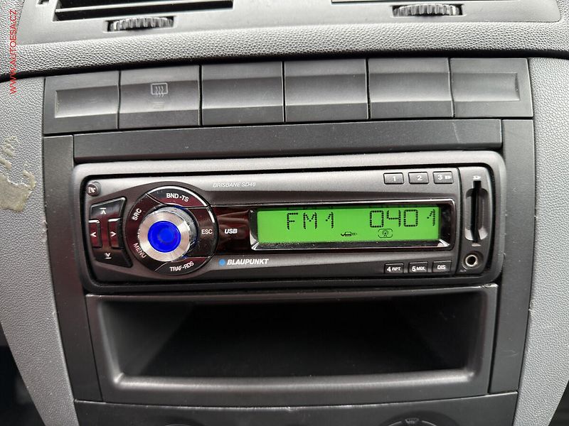 Škoda Fabia (2000) 1.4 i, ČR - fotka 12 z 14
