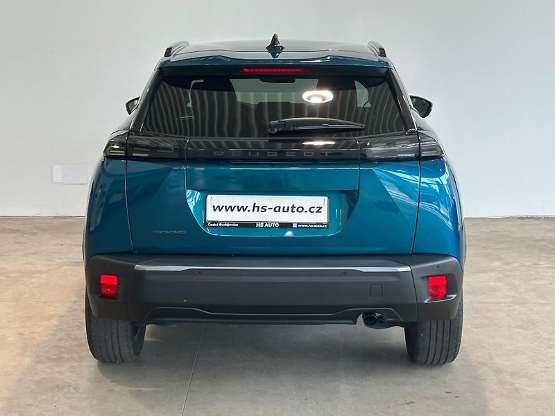 Peugeot 2008 1,2 PureTech Allure - fotka 5 z 18