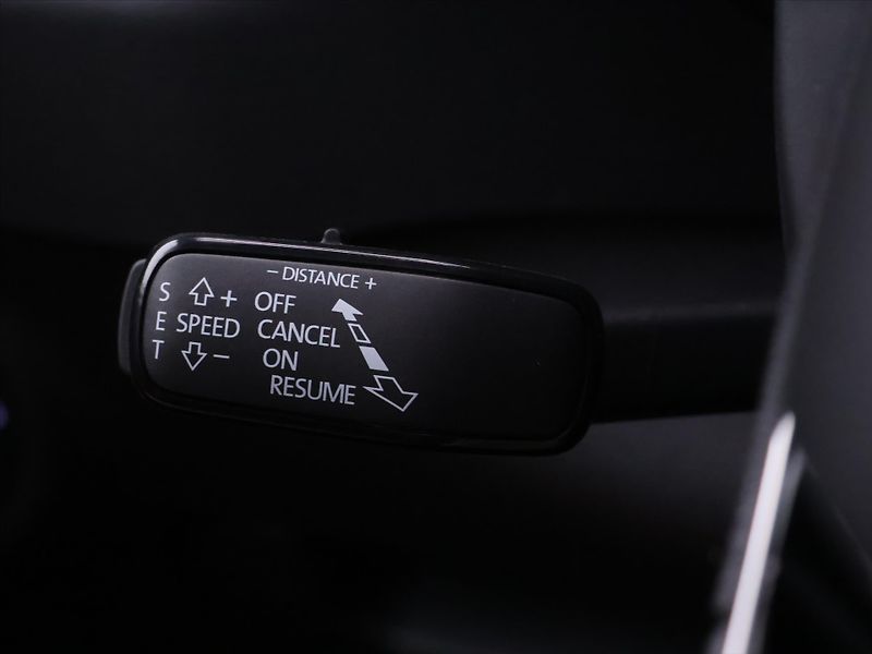 Škoda Karoq 1,5 TSi Sportline DSG 1maj DPH - fotka 25 z 47