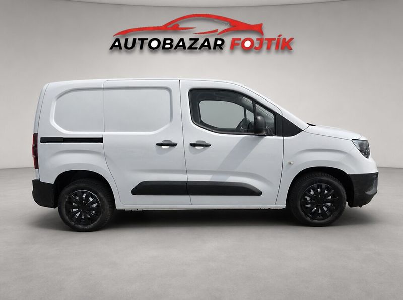 Opel Combo (2020) 1.2 Turbo 81KW L1H1 - fotka 8 z 20