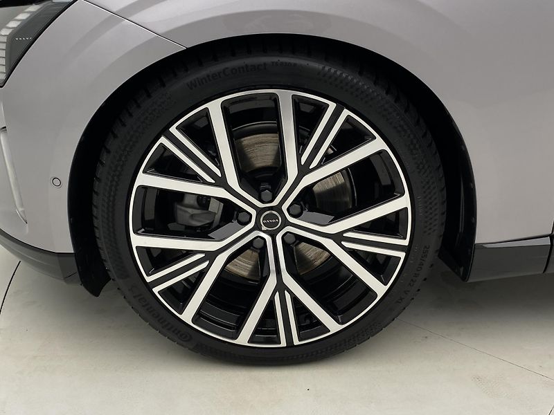 Volvo ES90 (2026) PURE ELECTRIC ULTRA - fotka 18 z 79