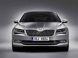 Škoda Superb.