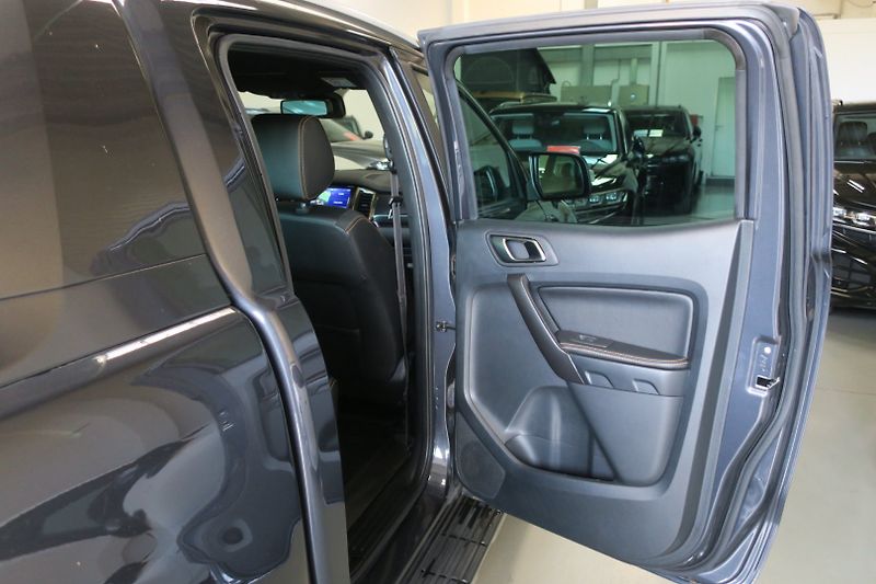 Ford Ranger (2023) D.Cab Wildtrak 2.0 EcoBlue BiT - fotka 39 z 48