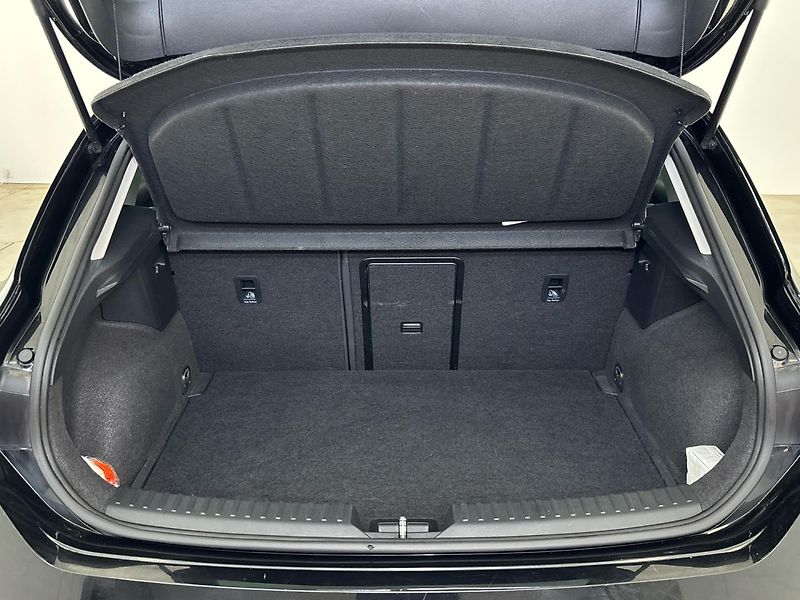 Seat Leon FR - fotka 10 z 28