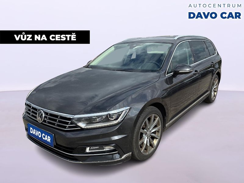 Volkswagen Passat 2,0 TDI DSG CZ Highline DPH - fotka 2 z 12