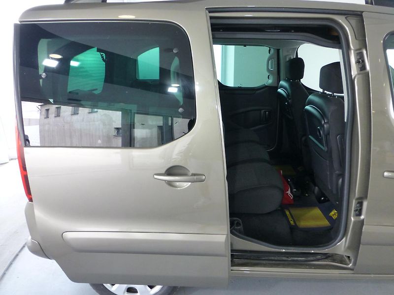 Citroën Berlingo (2018) 1,6i-88KW*KAMERA*ALU**PŮVOD ČR - fotka 19 z 31